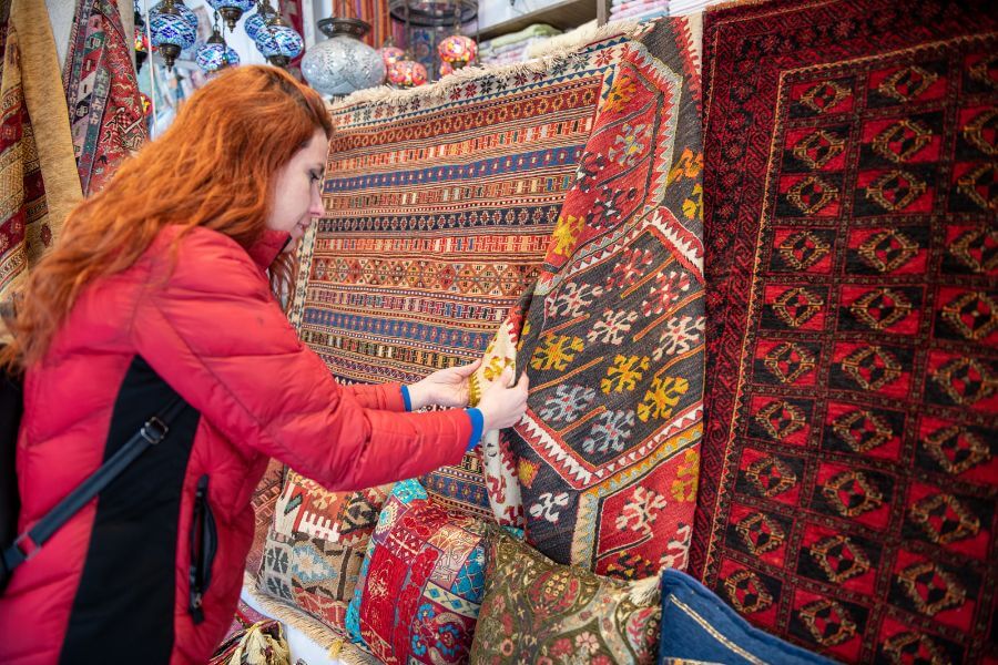How much are Turkish Rugs in Istanbul