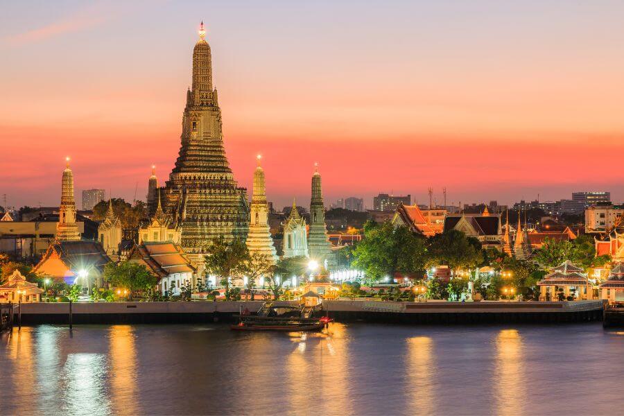 Bangkok City Tours: Explore Thailand's Vibrant Capital