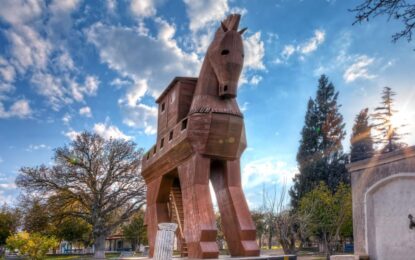 1 Day Troy and Gallipoli Itinerary from Istanbul: Tours, Tips & Costs