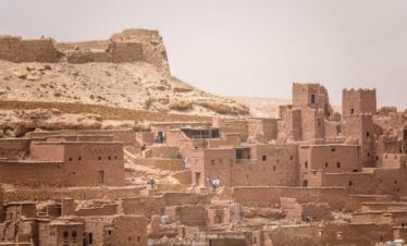 Historic mudbrick ksar of Aït Benhaddou in Morocco’s Drâa-Tafilalet region, showcasing traditional Berber architecture.