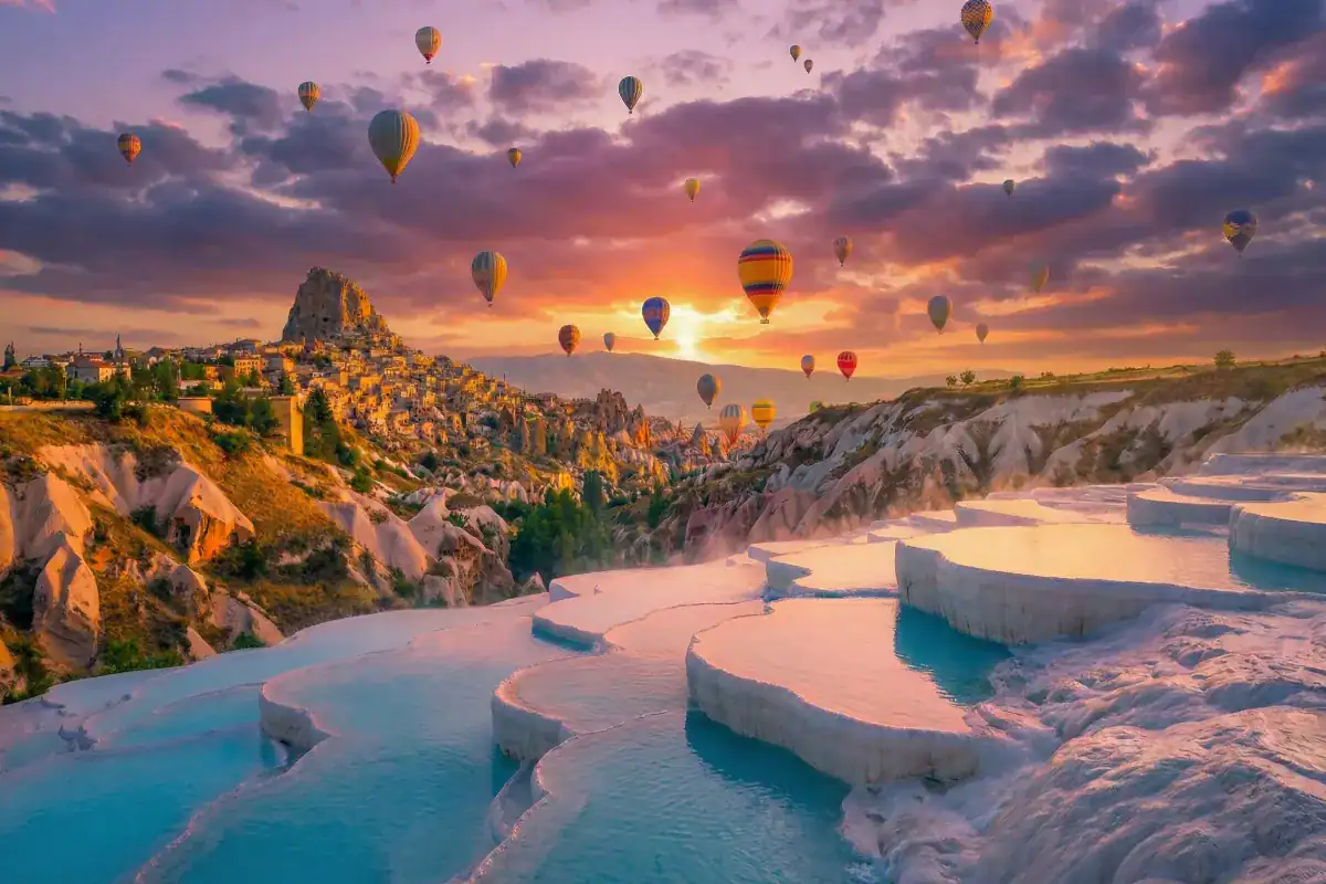 3 Days Cappadocia & Pamukkale Tour from Istanbul (Flight & Overnight Bus)