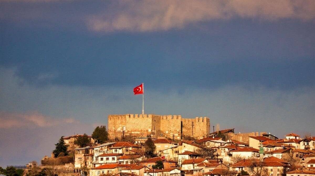 Perfect Ankara Itinerary: Why Starting at Anıtkabir (7am) and Ending in Hamamönü (9pm) Actually Works