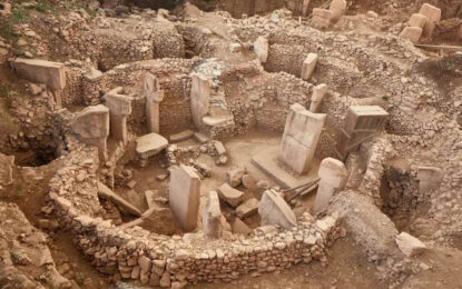 Ultimate Guide to Visiting Göbekli Tepe: History, Tours & Travel Tips