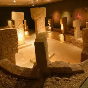 Sanliurfa Archaeology Museum - Gobeklitepe Pillar Replicas